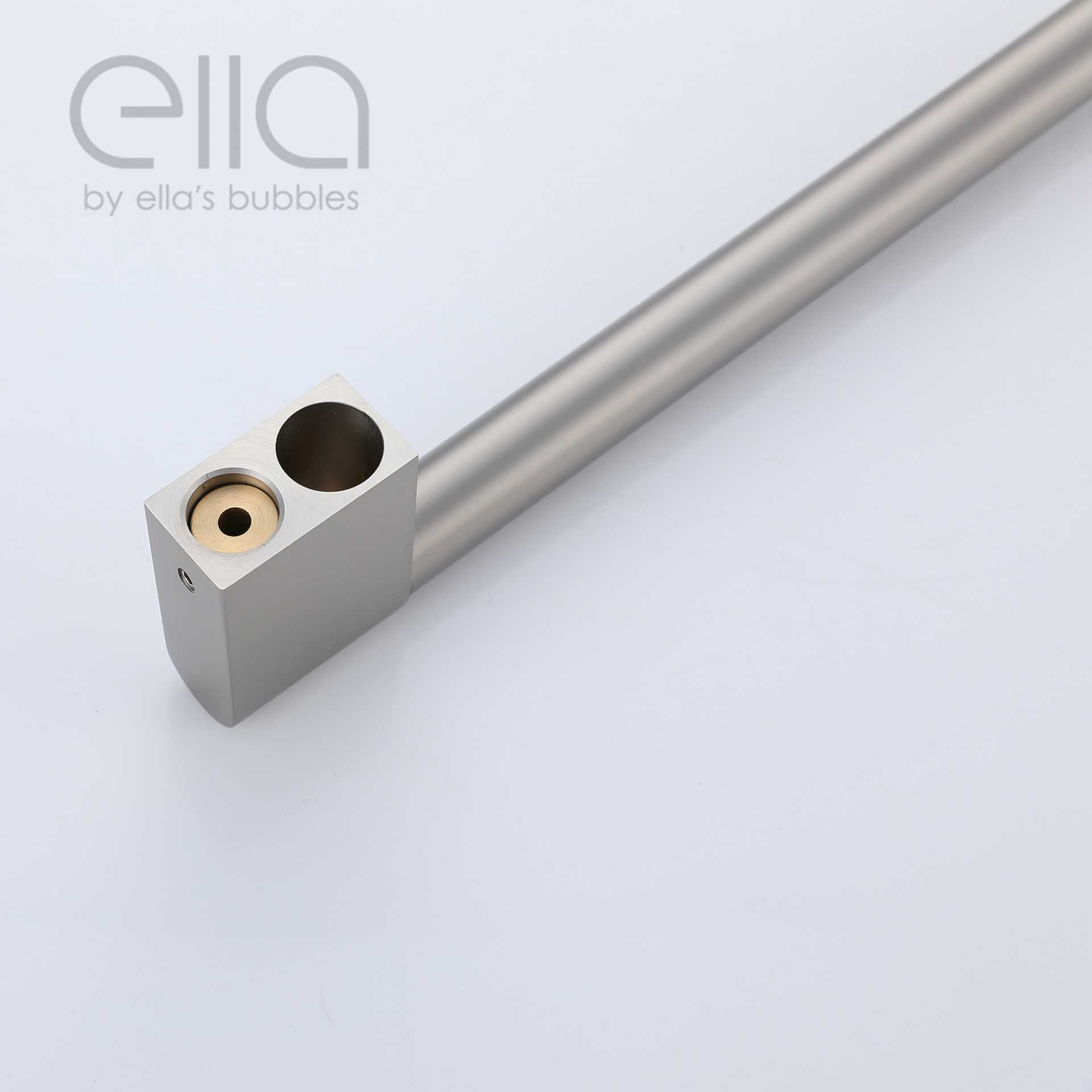 Support mural pour robinet de baignoire en cascade avec curseur de 24 po et douche à main - DT9A5946 | Support mural pour robinet de baignoire en cascade avec curseur de 24 po et douche à main - DT9A5946 |