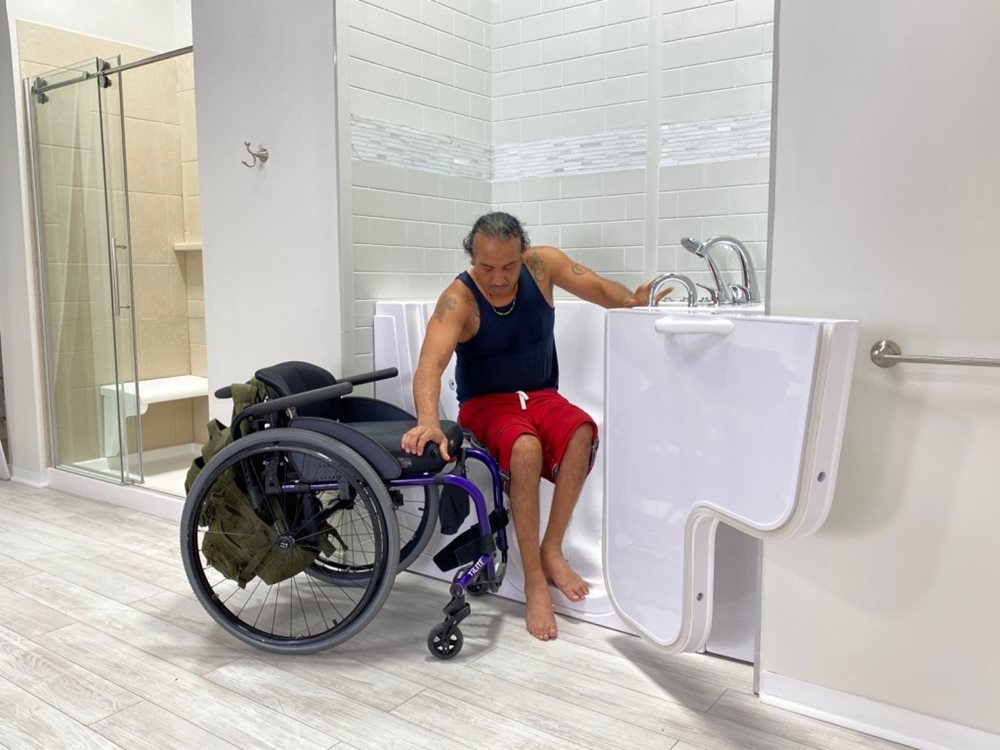 Walk In Bath Pour Les Personnes HandicapéeS
